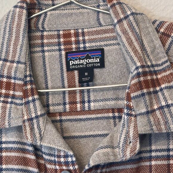 Patagonia Men's Long-Sleeved Midweight Fjord Flannel Shirt - Picture 2 of 6